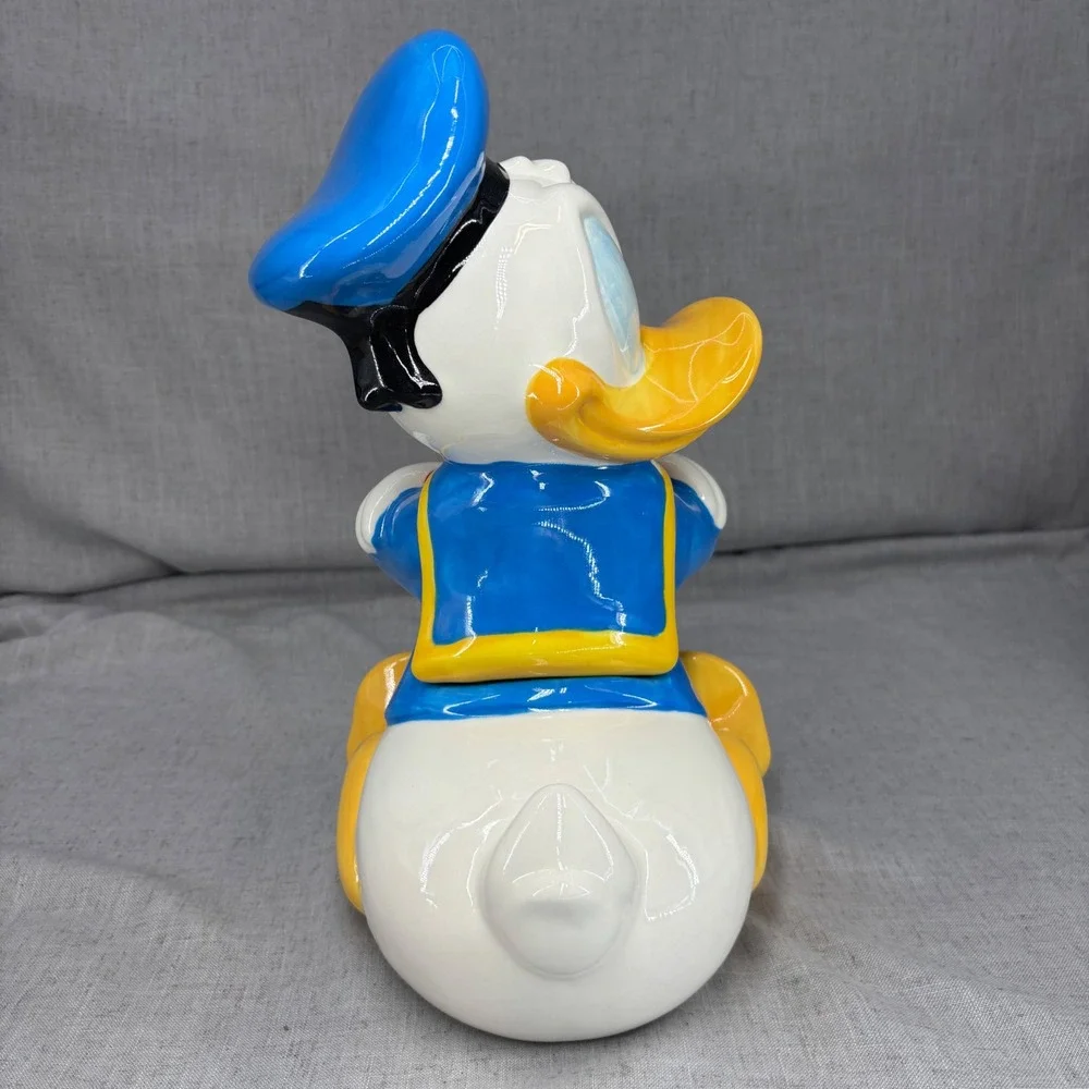 Walt Disney Treasure Craft Donald Duck Ceramic Cookie Jar Vintage Retired